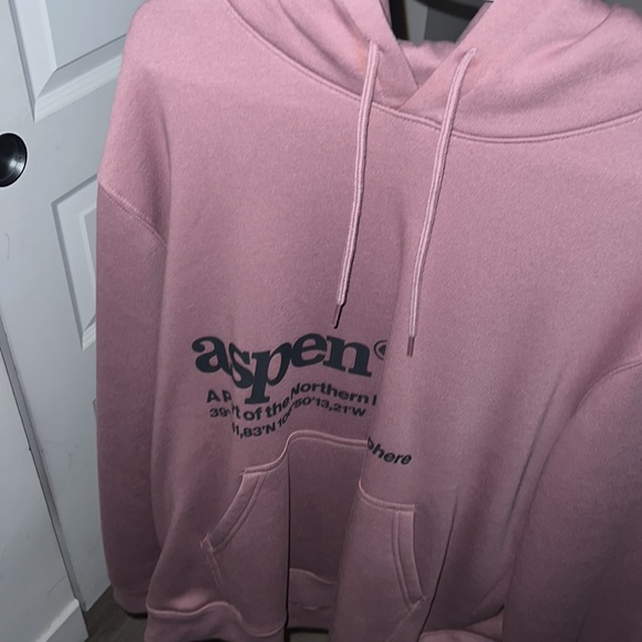 It’s a size XXL - Picture 3 of 3